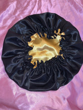 Load image into Gallery viewer, Newborn Reversible Satin Bonnet
