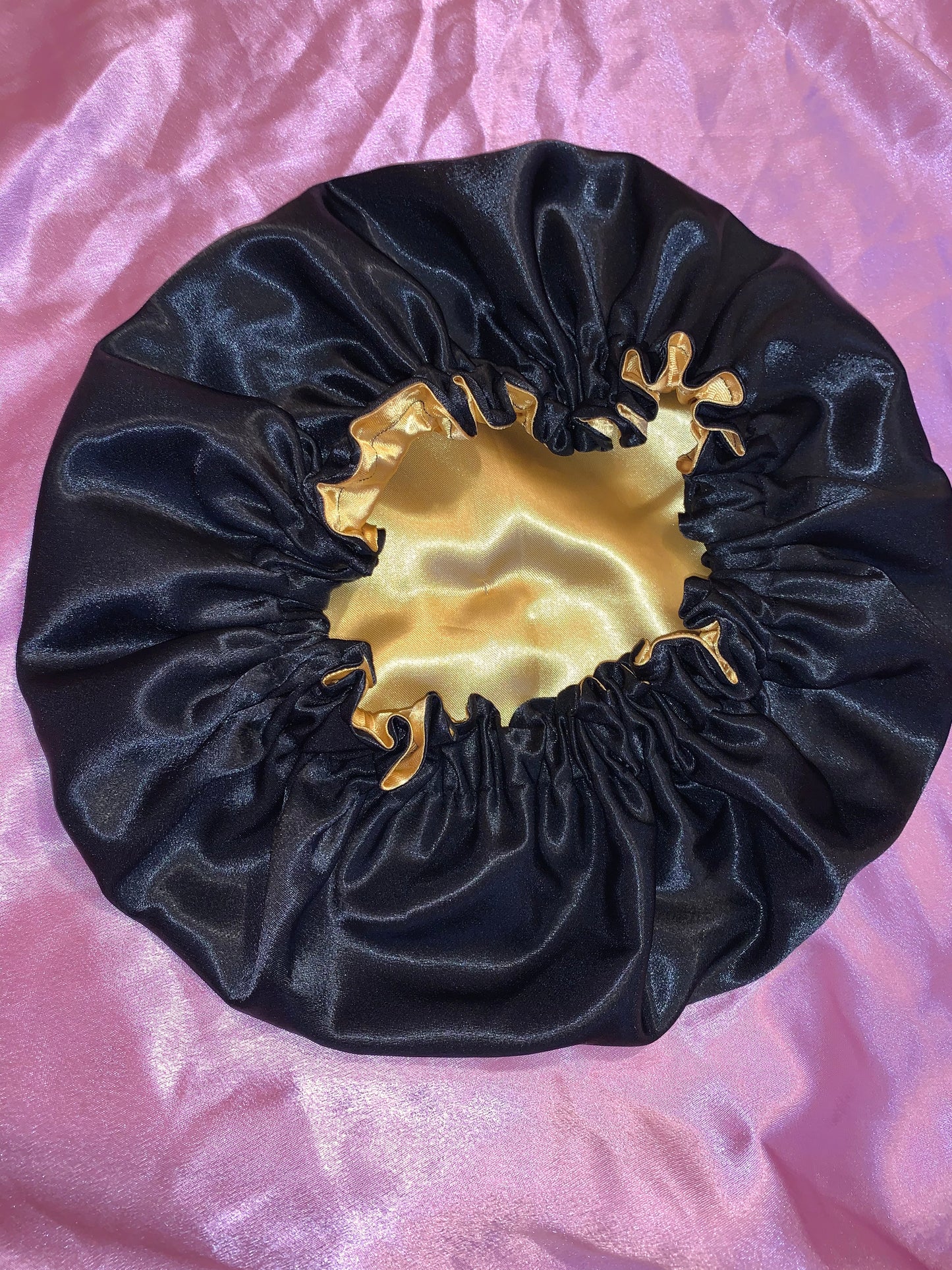 Reversible Satin bonnet TODDLER SIZE UP.