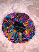 Load image into Gallery viewer, Pink Kente Bonnet
