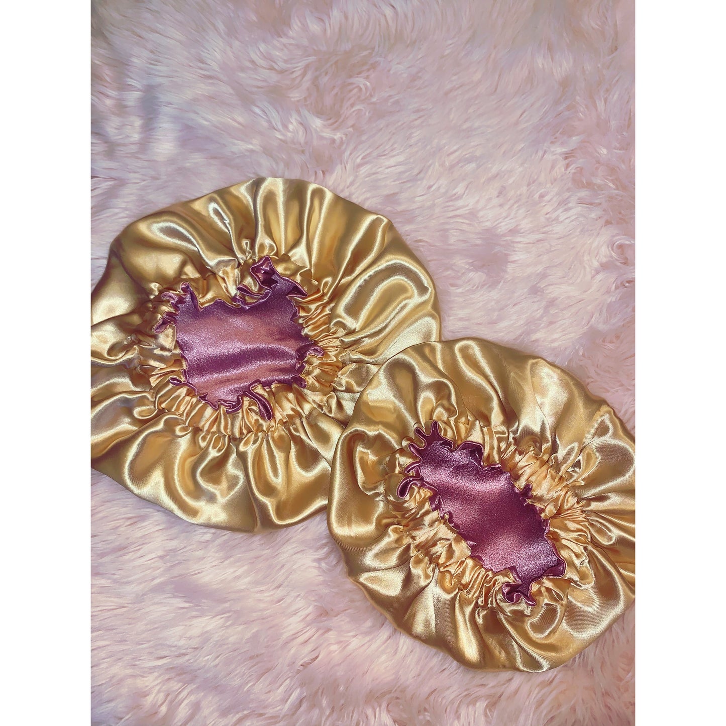 Reversible Satin Bonnet ADULT REGULAR SIZE.