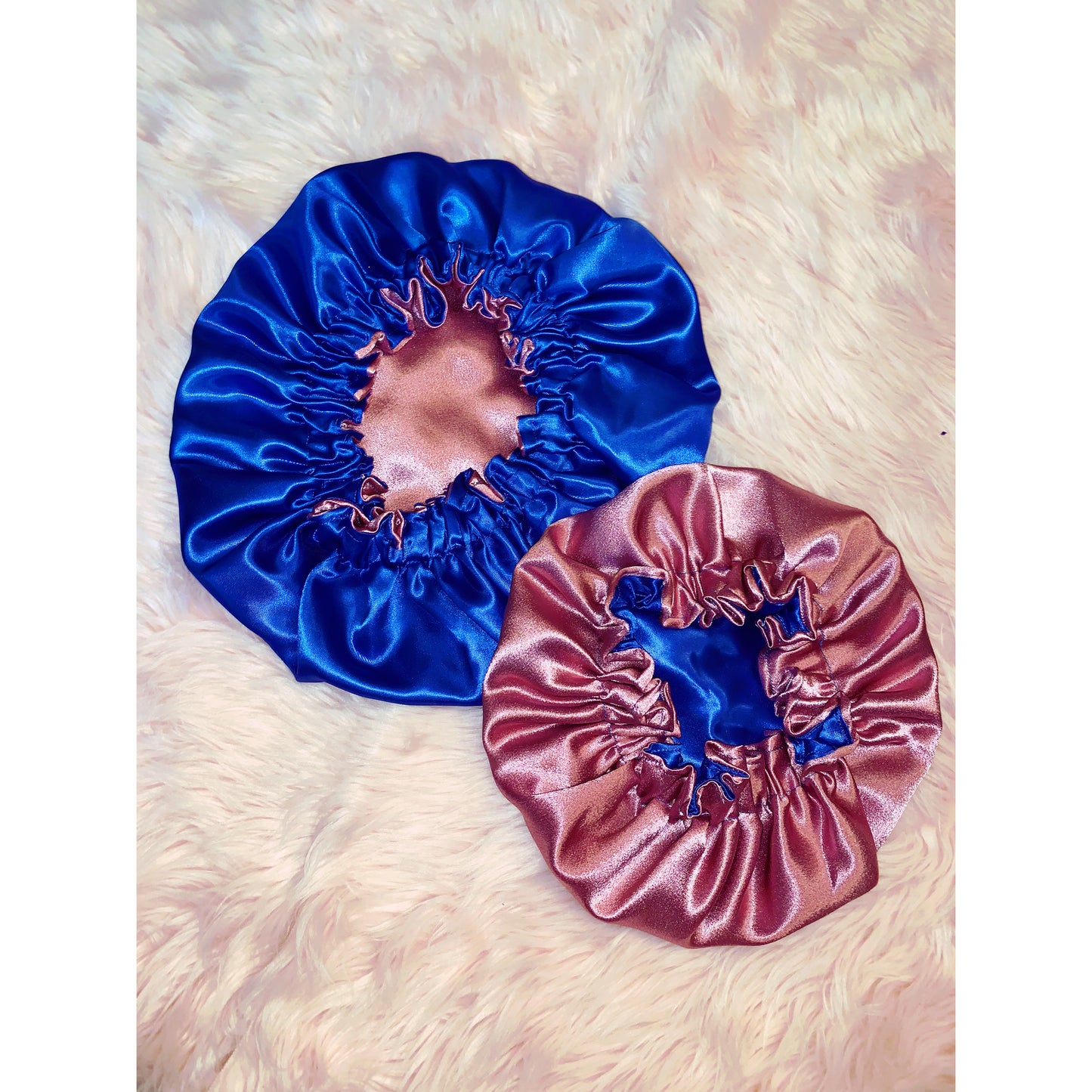 Reversible Satin Bonnet ADULT REGULAR SIZE.