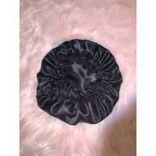 Load image into Gallery viewer, Newborn Reversible Satin Bonnet
