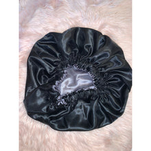 Load image into Gallery viewer, Reversible Satin Bonnet ADULT REGULAR SIZE.
